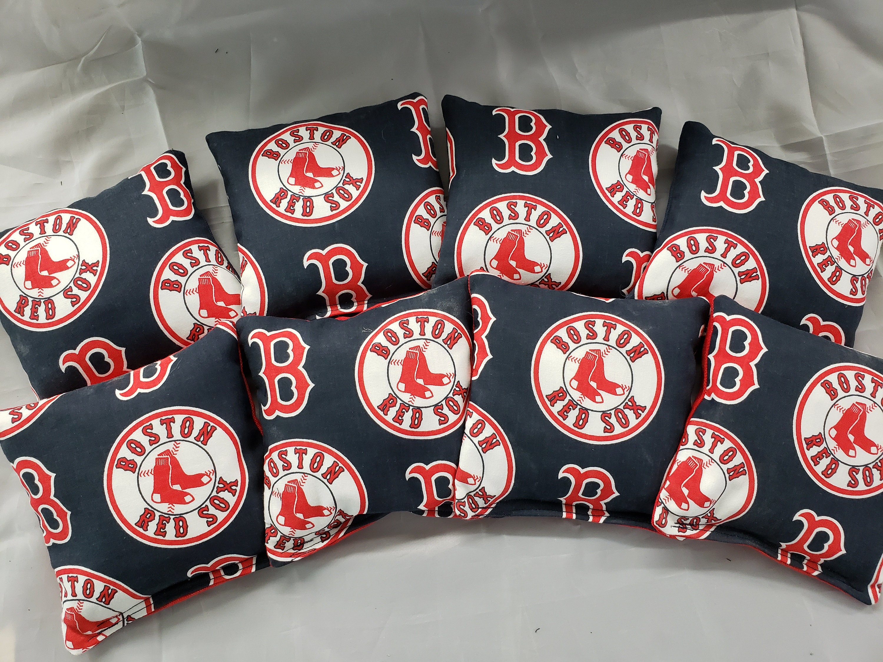 BOSTON RED SOX CORNHOLE BEAN BAGS SET OF 8 ALL WEATHER WASHABLE CORN HOLE BAGS 