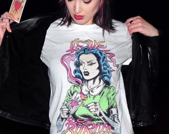 Three of Swords T-shirt DEAD PULP by Lucy Færy
