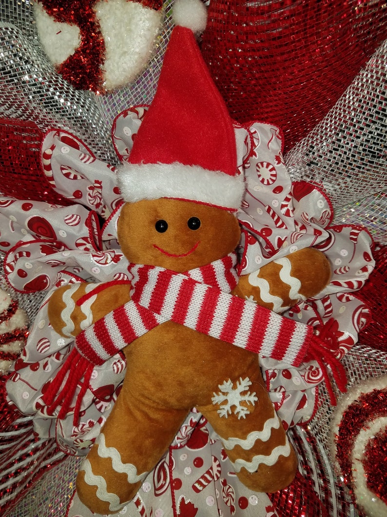 Gingerbread Red and White Christmas Wreath