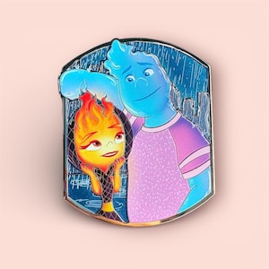Pin de esmalte de Wade y Ember inspirado en los elementos / Fan Art de edición limitada / Pin estilo Disney chapado en oro de 7,6 cm