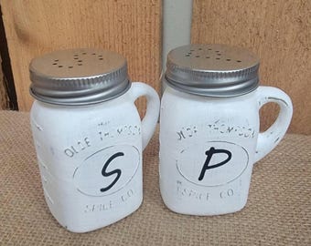 Rustic Farmhouse Mason Jar Salt and Pepper Shaker Set