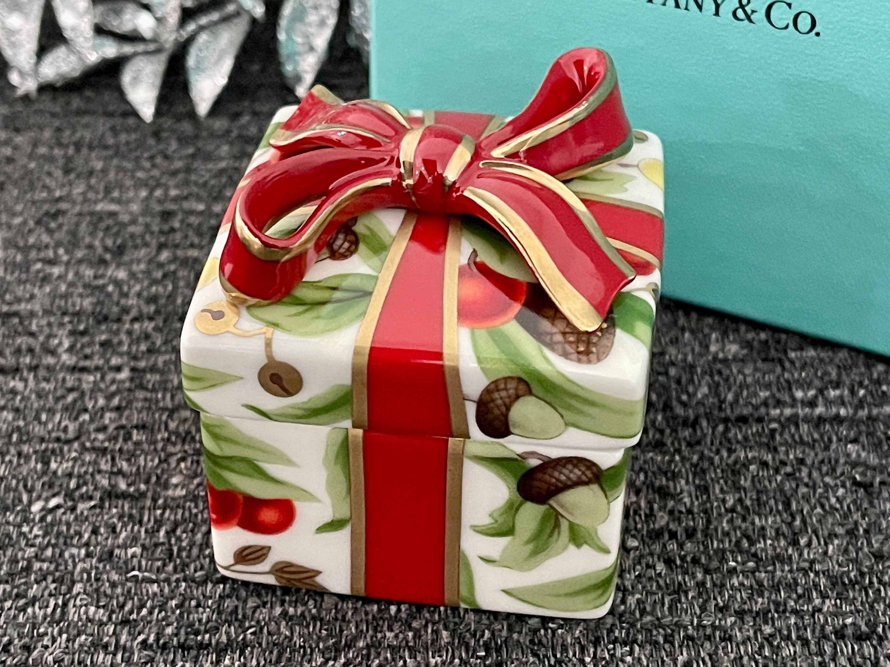 Bow Tiffany Porcelain Box Tiffany Porcelain Holiday Bow Box