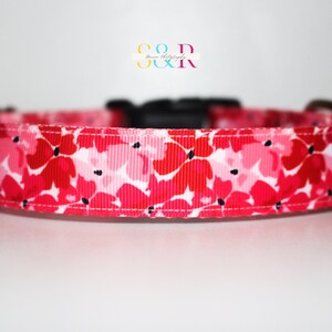 Pretty Red and Pink Floral Dog Collar, Spring Floral Dog Collar, Handmade Dog Collar, Vegan Dog Collar, Spring Gift, Optional Dog Lead imagen 4