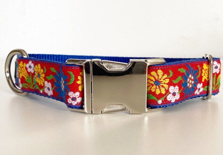 Swiss Dog Collar Red Edelweiss Dog Collar 1 Wide Dog Etsy