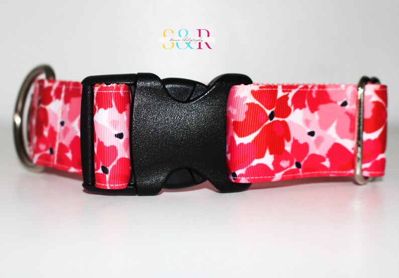 Pretty Red and Pink Floral Dog Collar, Spring Floral Dog Collar, Handmade Dog Collar, Vegan Dog Collar, Spring Gift, Optional Dog Lead imagen 3