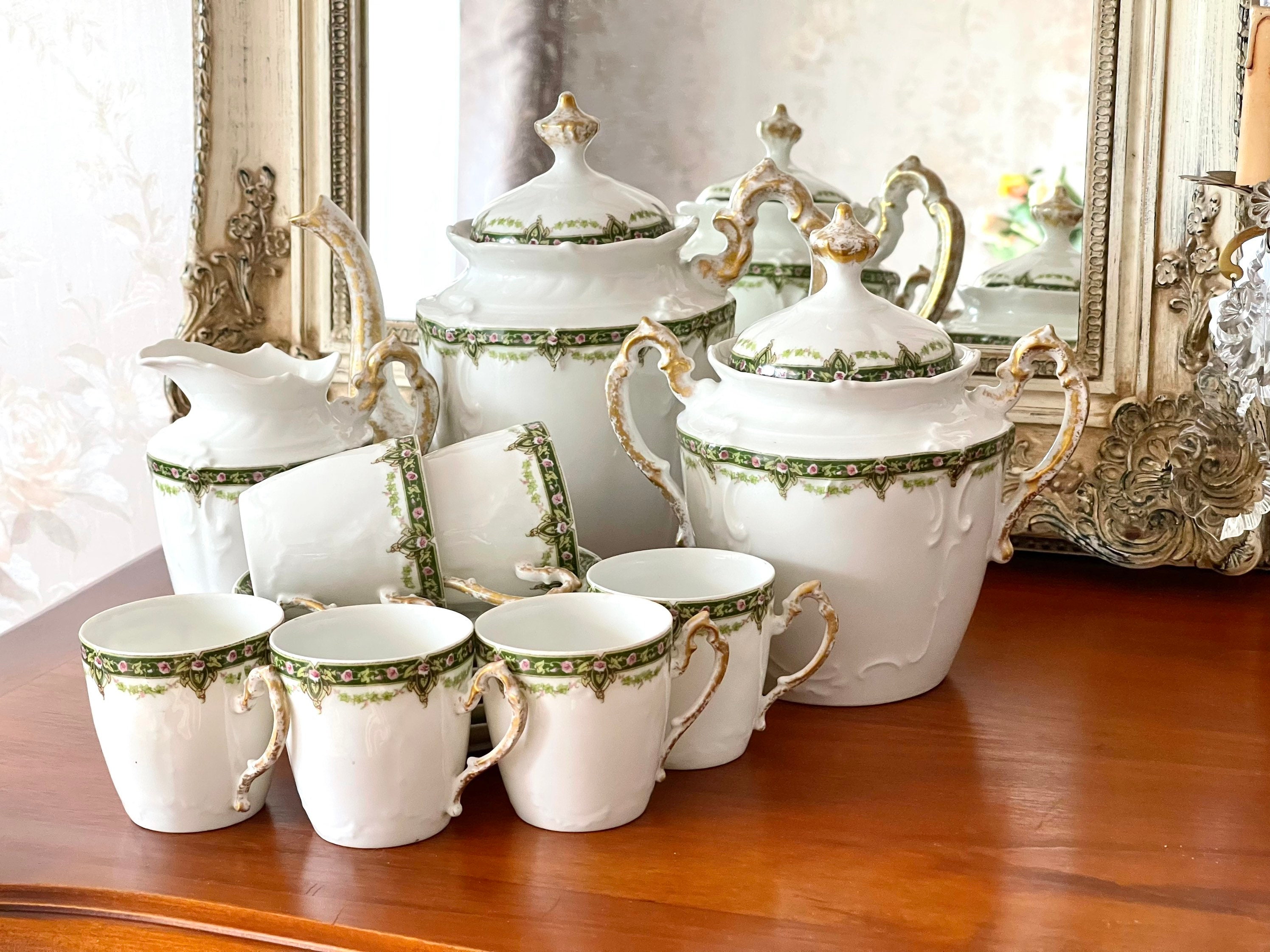 Magnifique Service à Cafe.porcelaine de Limoges.Coquille d'œuf. Porcelaine Français.