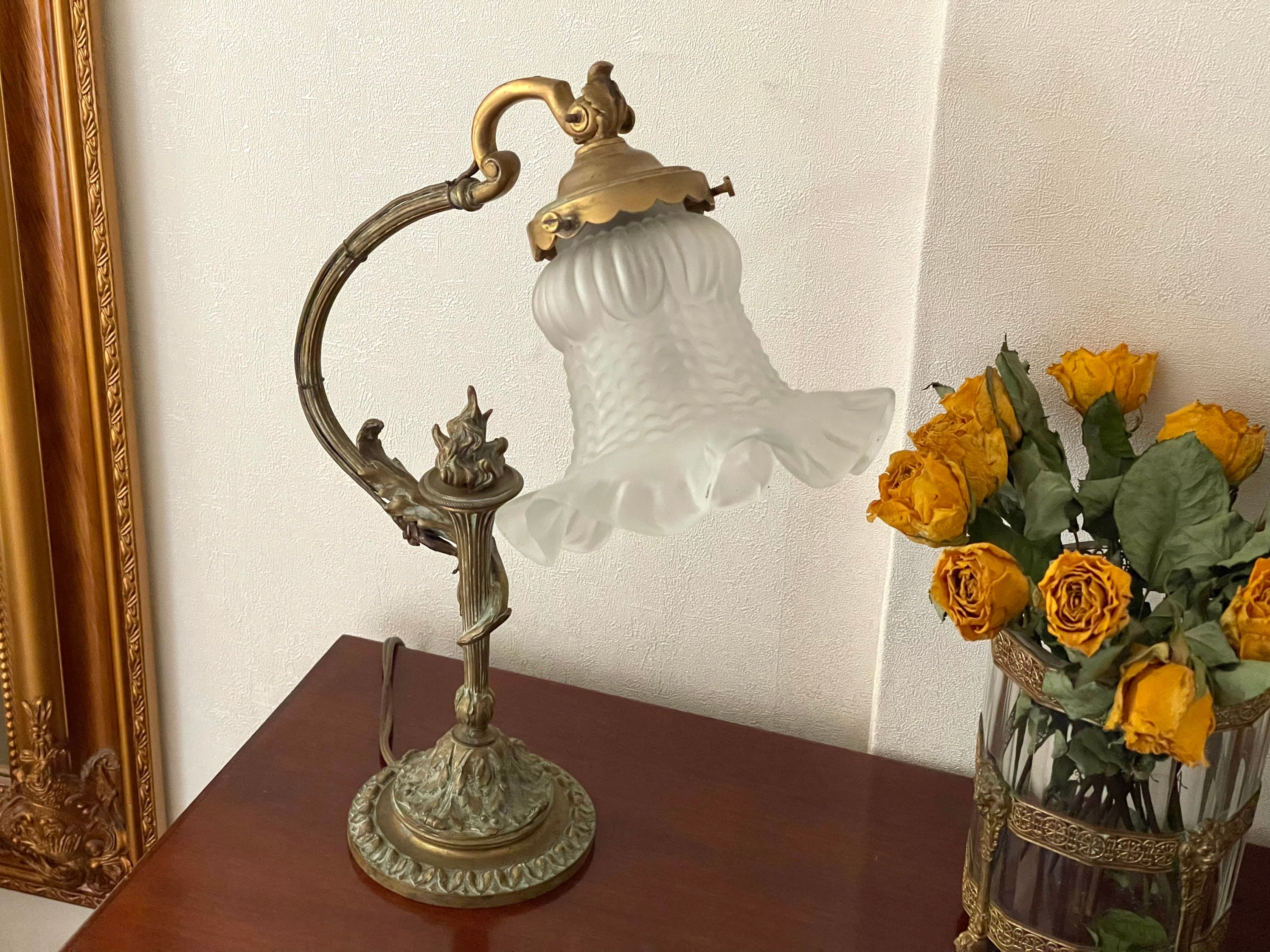 Lampe De Chevet. Lampe À Poser