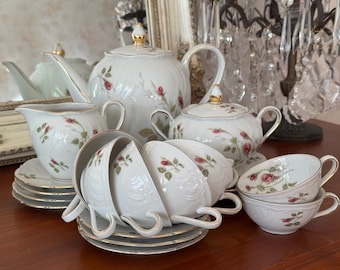 Vintage Bavaria fine porcelain coffee service. Shabby Chic. Tableware.