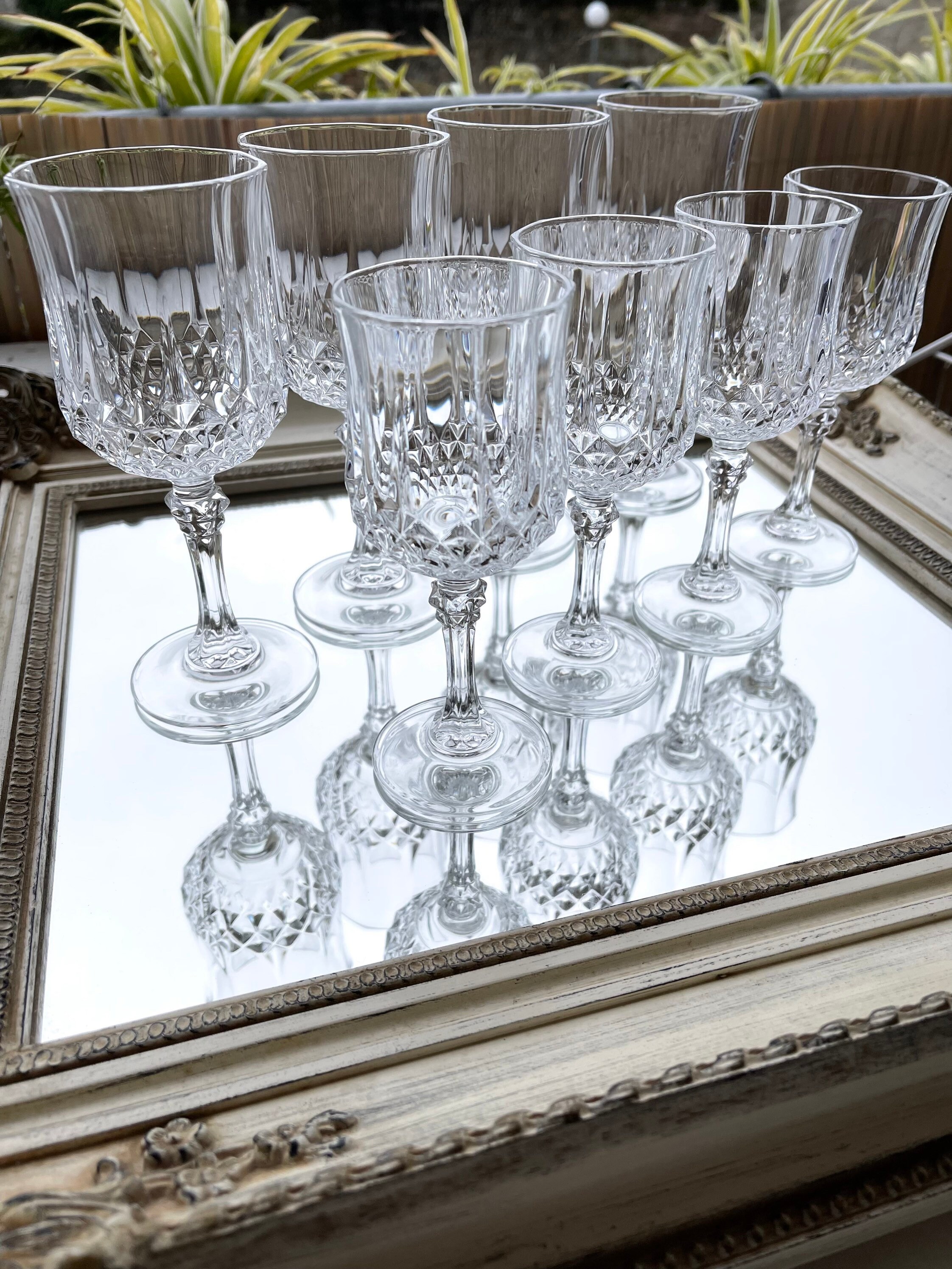 Service de 8 Verres à Pied en Cristal d'arques Du Modèle Longchamp.