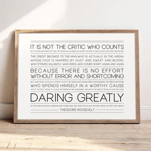 The Man In The Arena afdrukbare muurkunst, Daring Greatly Theodore Roosevelt inspirerend citaat, landschapsprint, Office Gallery Wall Decor