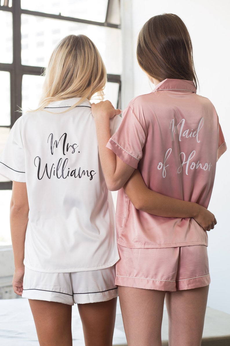 Pajama Set, Silky Pajamas, Bridal Pajamas, Personalized Pajamas, Monogrammed Pajama, Bride Gift, Bridesmaid Gift, Bridesmaid Pajamas 