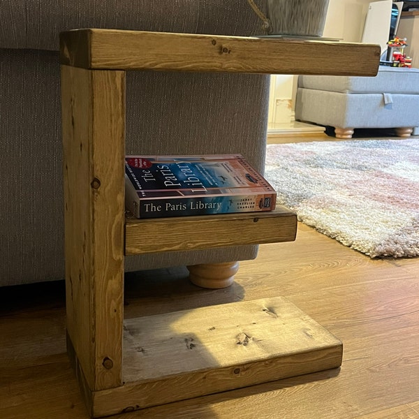 Solid wooden E shaped side end table with rustic oak finish