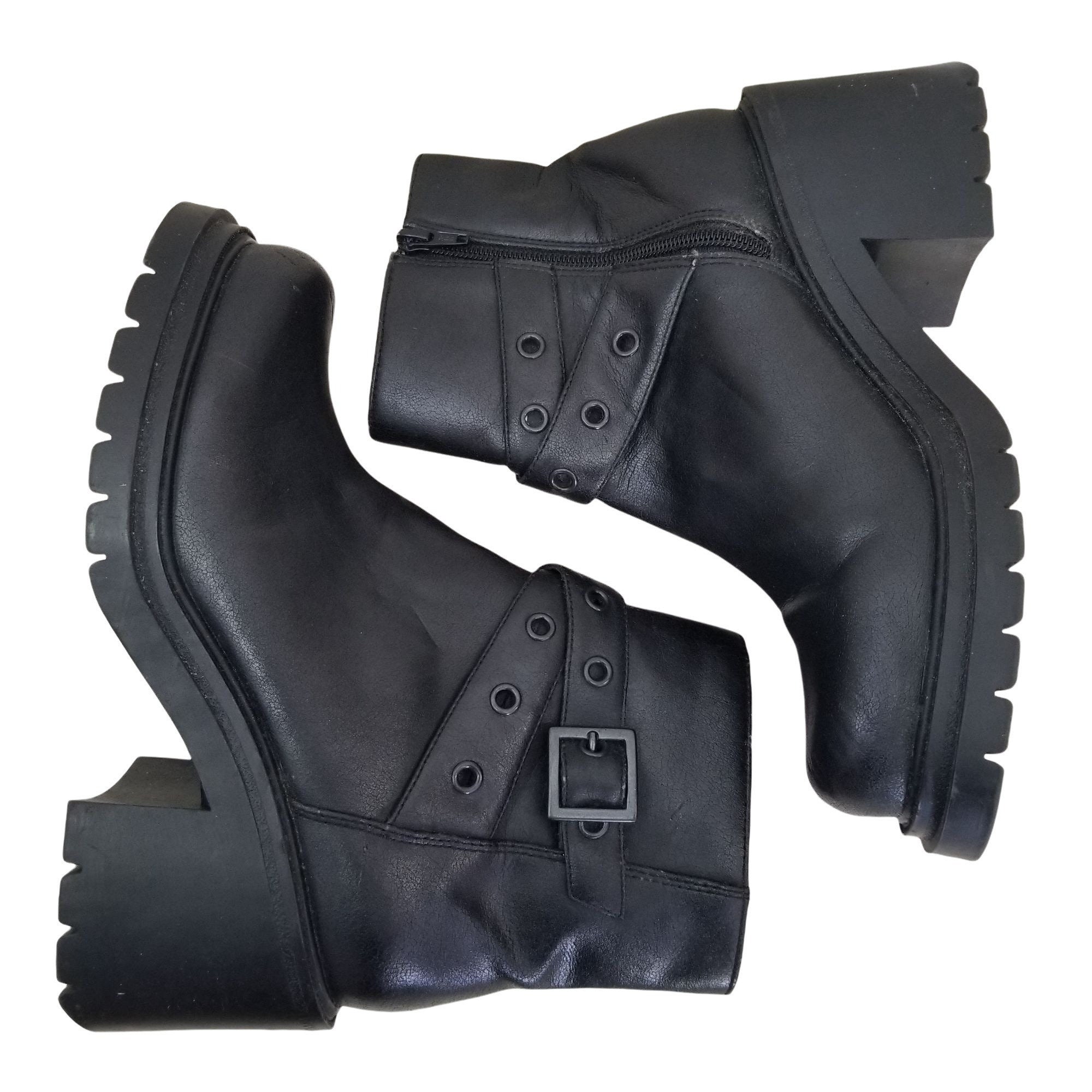 Lower east shop side black boots