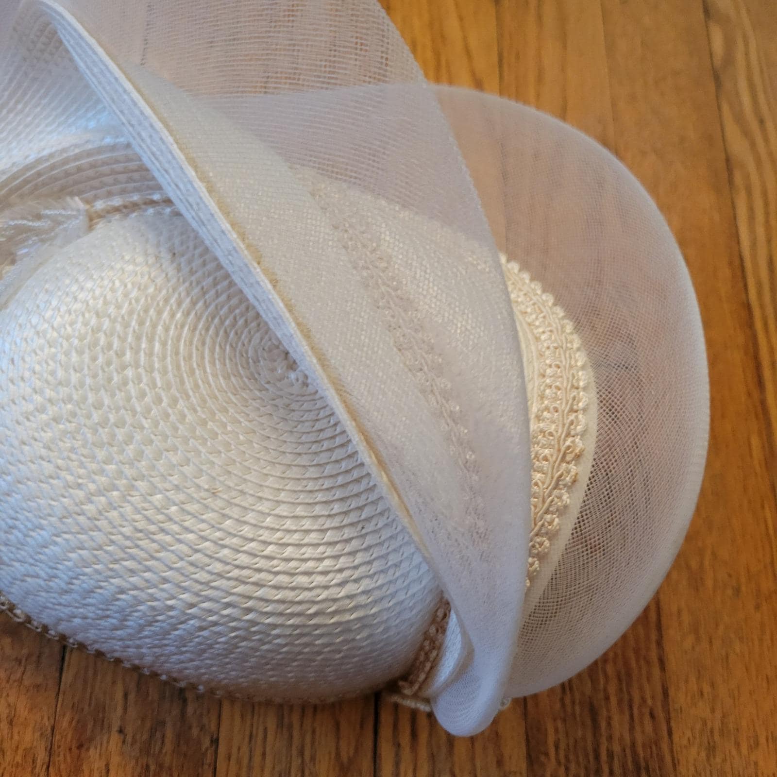 Deborah NY Ivory Hat Beaded Floral Embellished Formal Derby  display picture 2