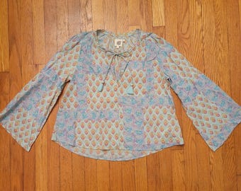 Anthro Lilka Floral SWEETEST DREAM S boho keyhole top met kwastjes en klokmouwen Fairy