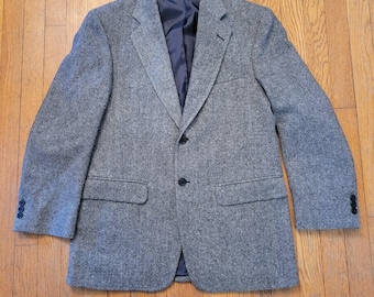 Blazer Towncraft 38S gris, lana de cordero con estampado de espiga, 2 botones, estilo preppy.