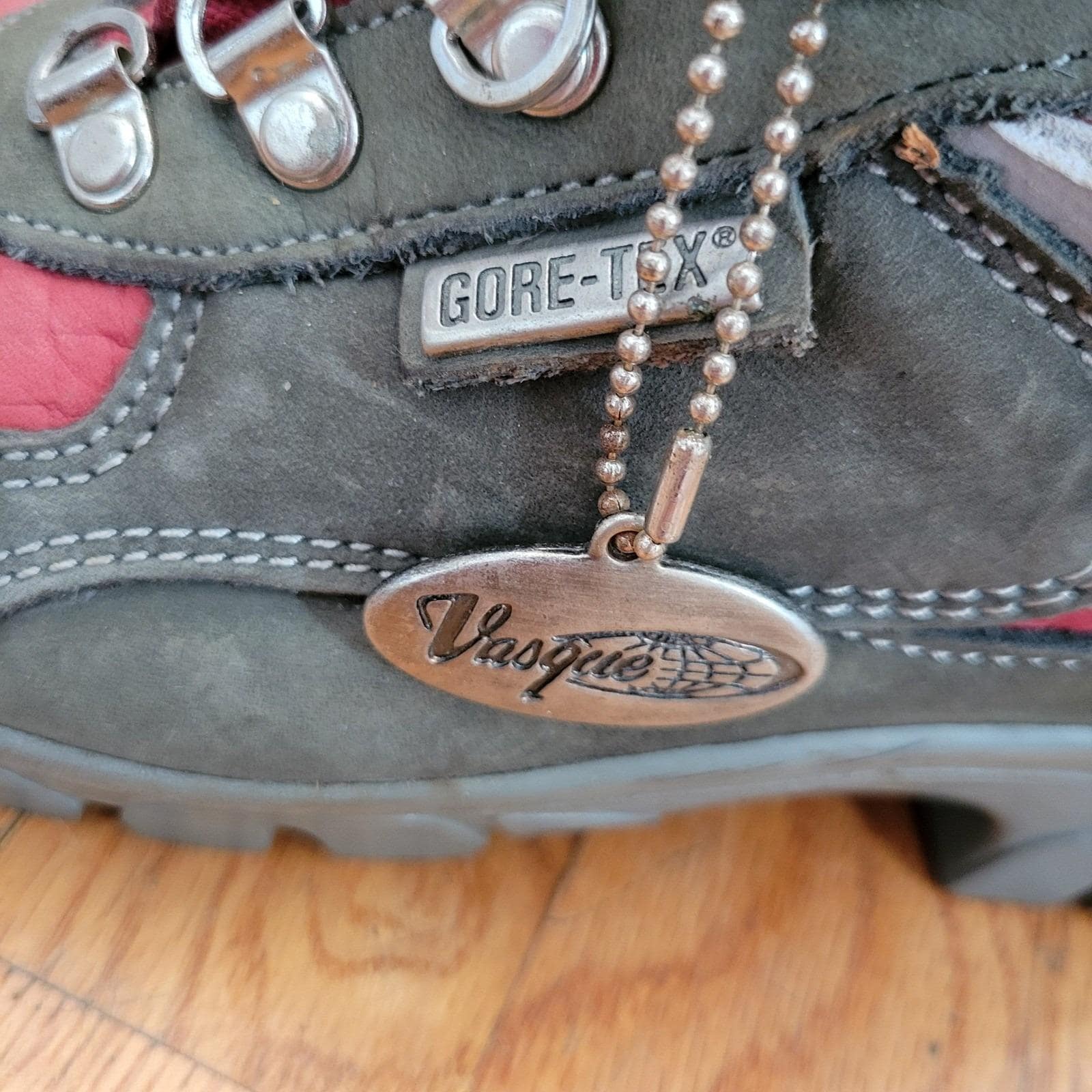 Vasque 7 Gore Tex Hiking‎ Mountaineering Boot Red Gray Vibram Outdoor Gore Tex Vasque Gore-Tex Men main image 4