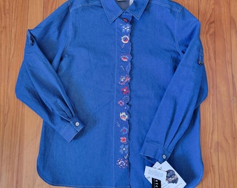 Napa Valley L Blue Jean Denim Embroidered Top Blouse NWT Vintage Western Cottage
