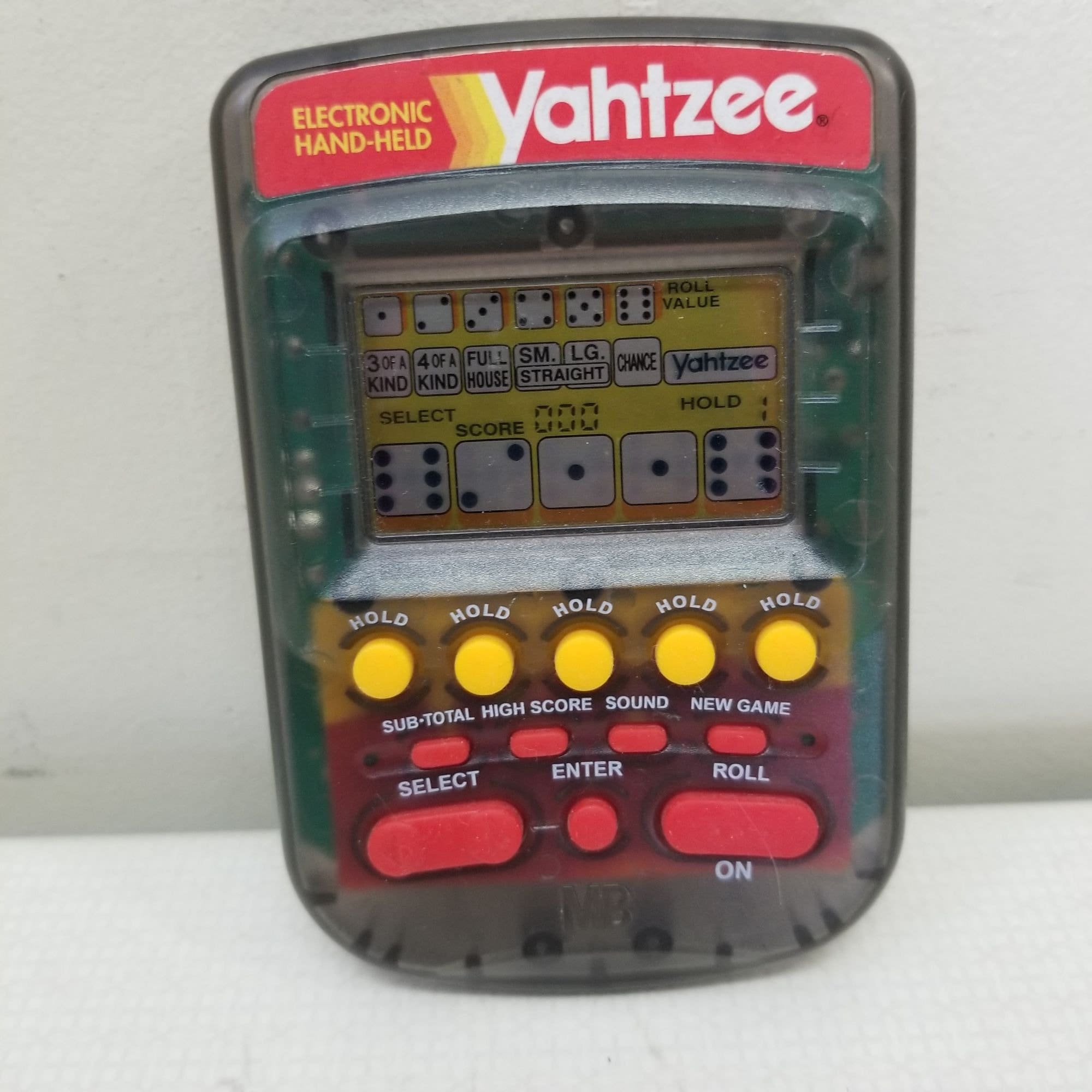 YAHTZEE Electronic Handheld 1995 Game New Battery Included 