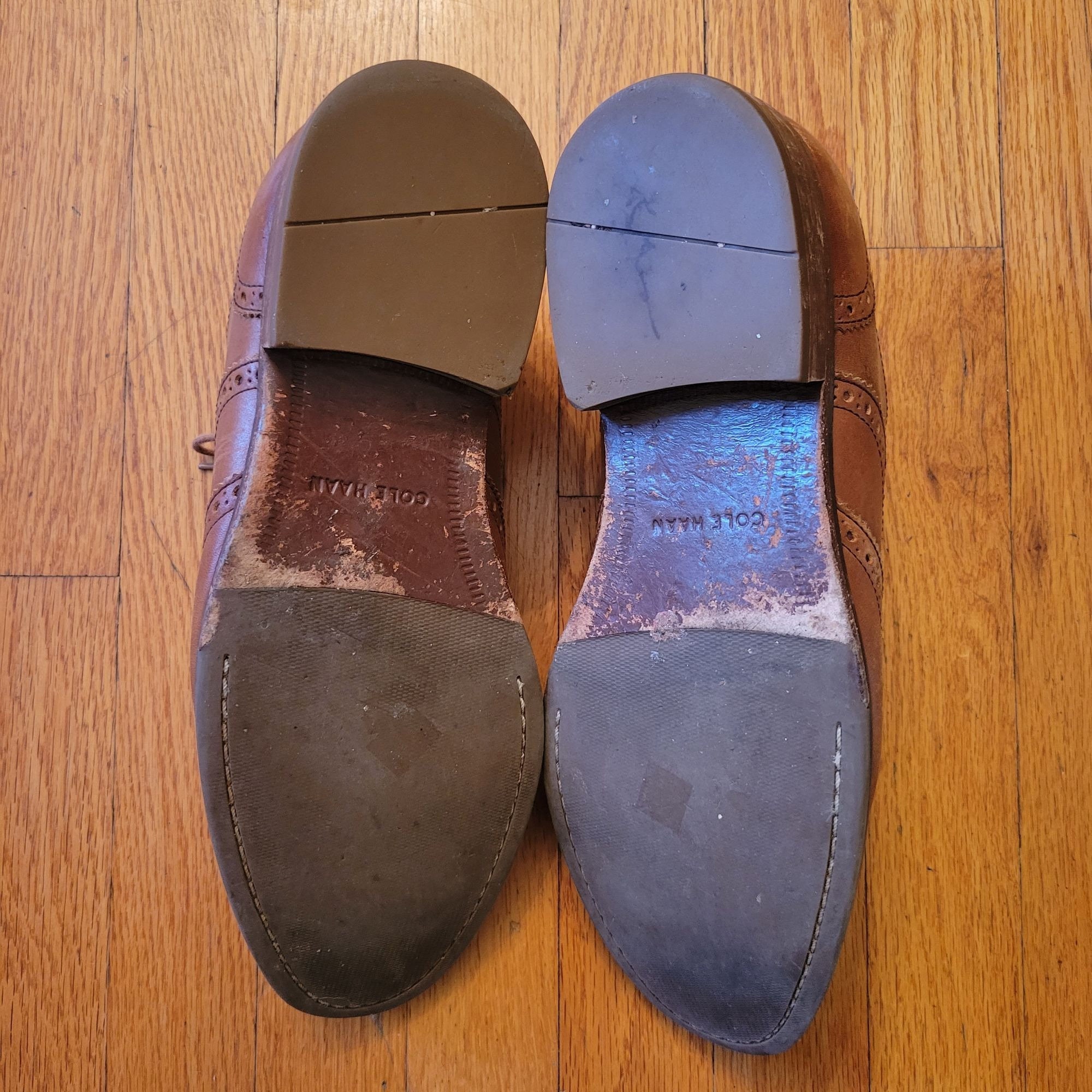 Cole Haan Air 12M Brown Leather Dress Shoes Wingtips Oxfords  display picture 3