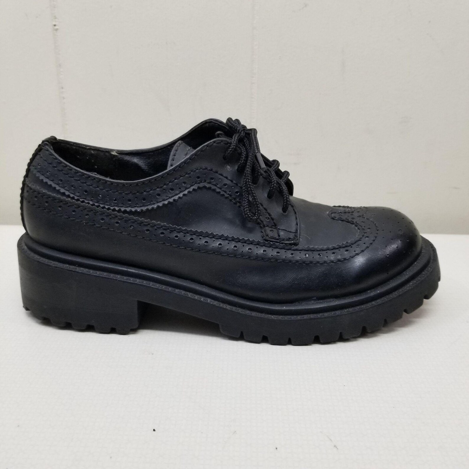DOCTOR Doc Dr. MARTEN Men's Shoes ~ Black Leather Smooth Three Eye Oxfords ~ 9M #DrMartens # 