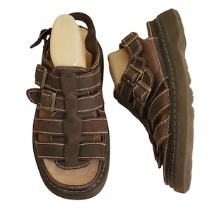 Bass 11 Brown Leather Fisherman Sandals Summer Chunky 90s Y2K Beach Grunge‎ 90s Y2K Vintage Brown Chunky Grunge Doc Martens Fisherman  main image 2