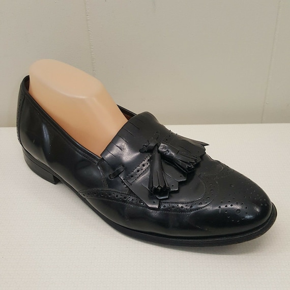 Johnston Murphy 10D Optima Black Slip on Dress Shoes Kiltie Tassels Wingtip USA