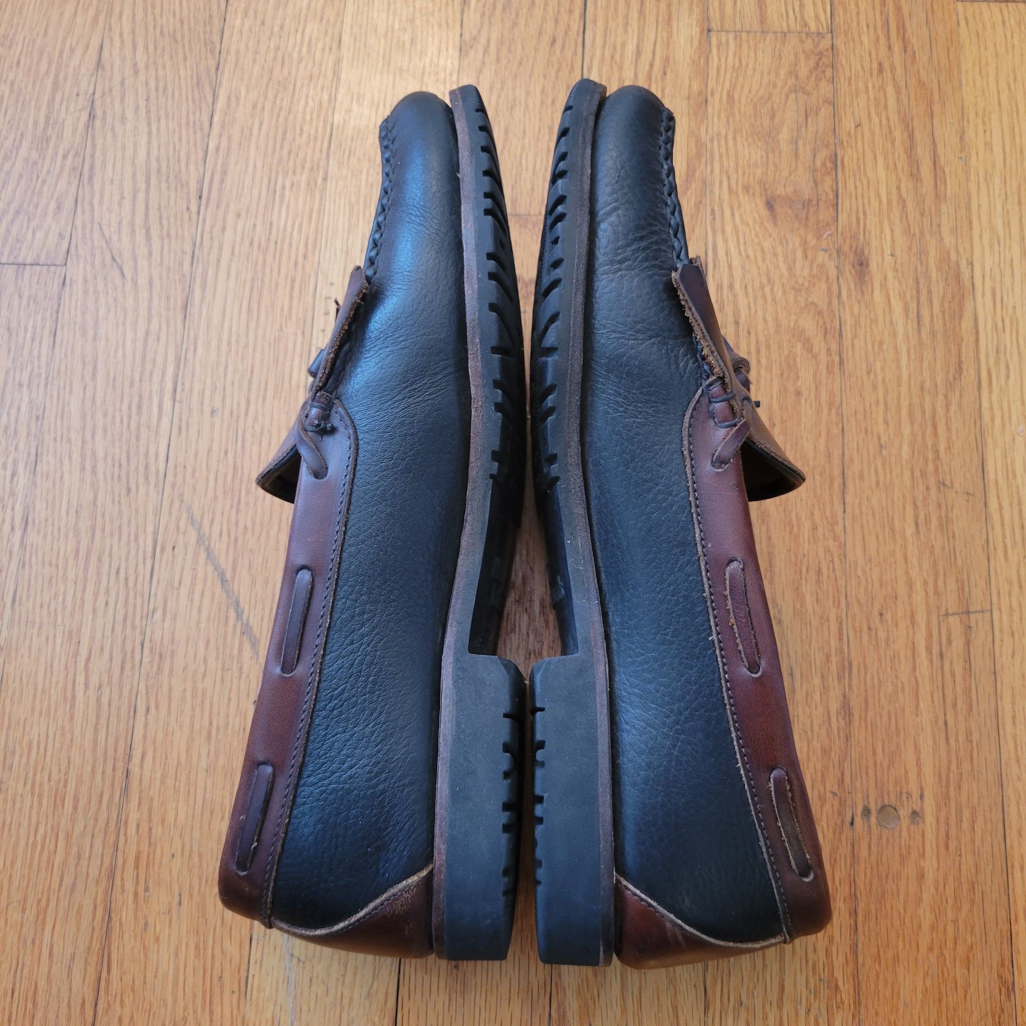 Allen Edmonds Nashua Mens Sz 9.5 Brown Black Leather Slip On Tassel Loafer Shoes Allen Edmonds Nashua Loafers Men main image 2