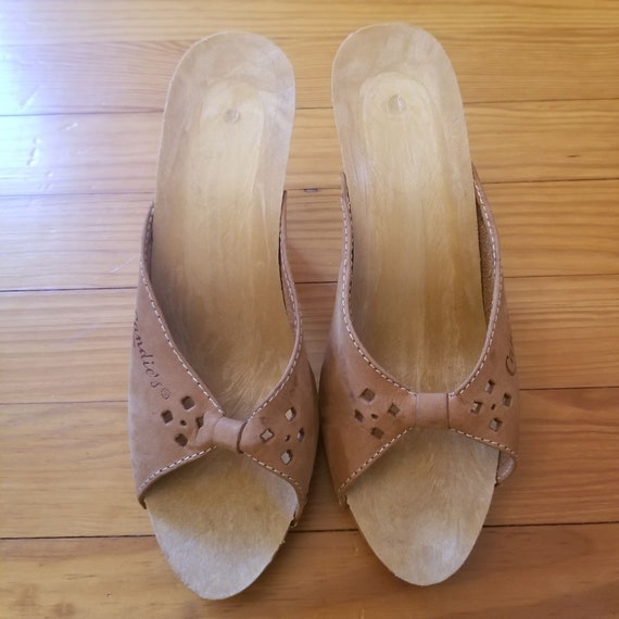 Candies 7 Tan Leather Slides Wood Heels Chunky 90… - image 2