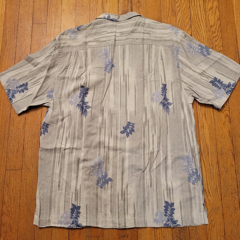 Tommy Bahama L Silk Button Gray Blue Stripe Floral Leaf Camp Shirt Summer Beach image 6
