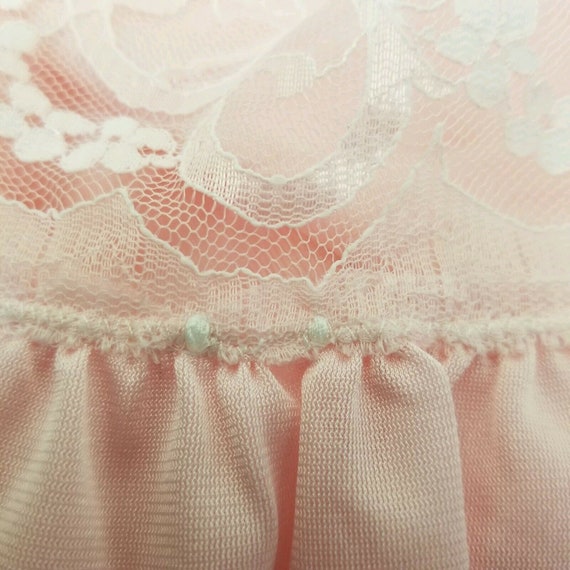 Vasserette Medium Lingerie Nightgown Pink USA Lac… - image 9