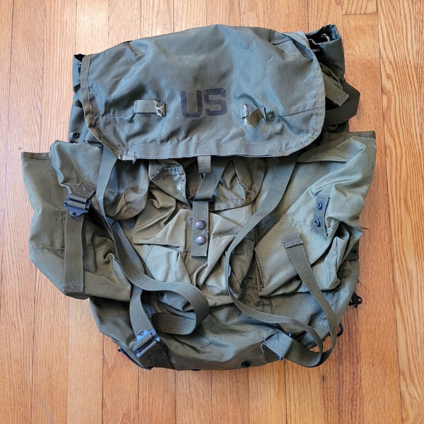 US Military Medium Field Pack Combat Nylon Green ALICE Combat Rucksack Gear Equipment