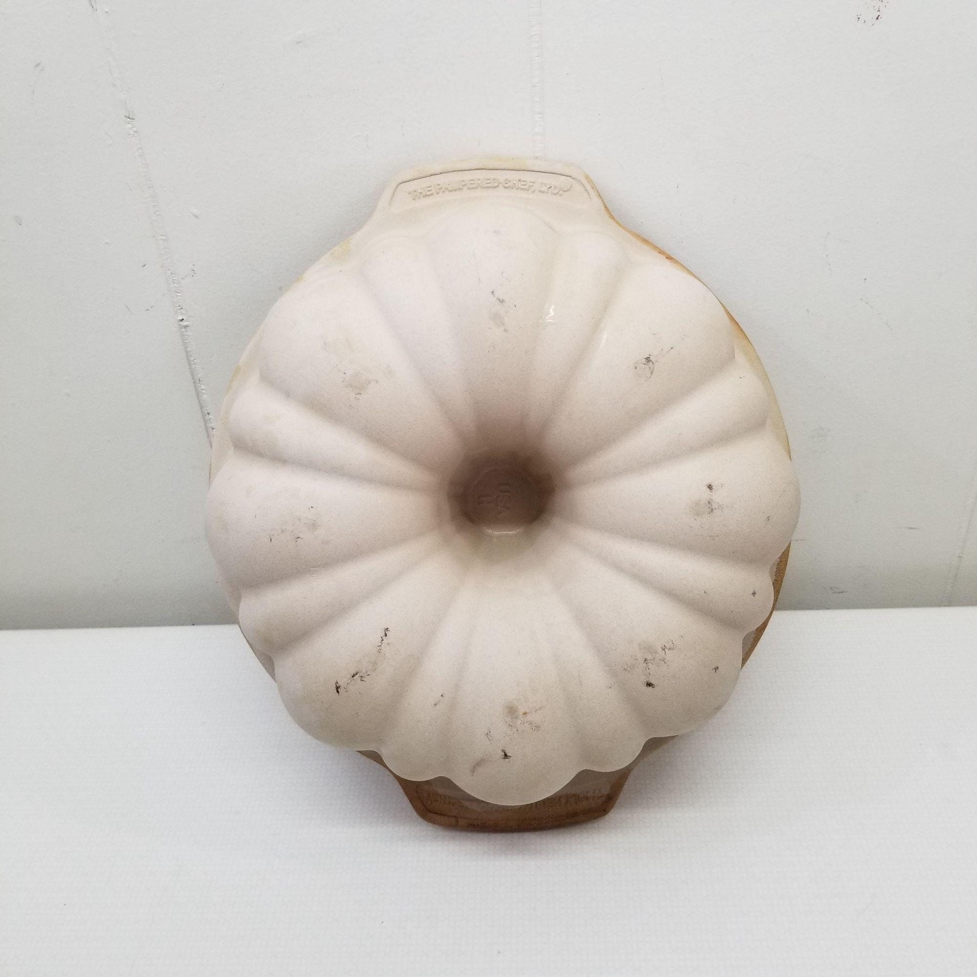 Pampered Chef Stoneware Fluted Bundt Pan USA Family Heritage Etsy