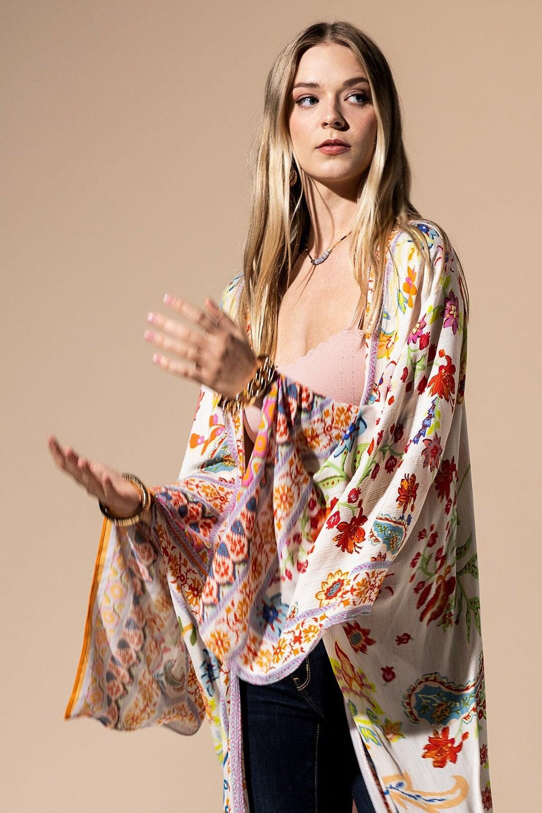 KIMONO WITH SHOULDER INSERTS MOONSHINE BLOOM main image 0