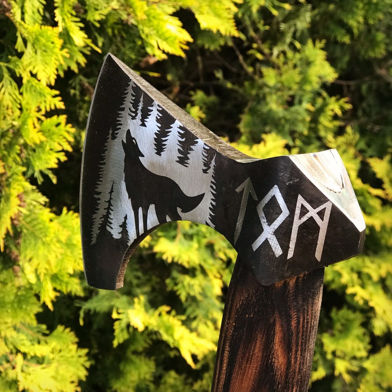 Viking axe individual image 1