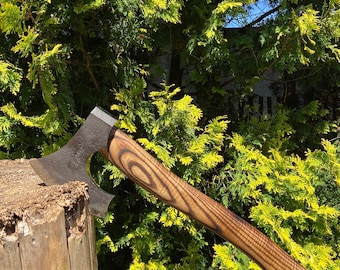 Viking Axe Erikson with Leather Blade Protector in Set