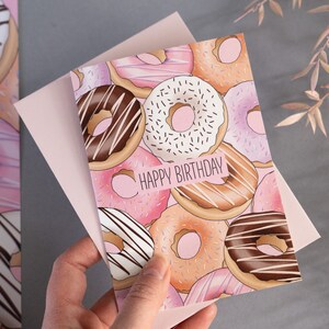 Carte de joyeux anniversaire donut