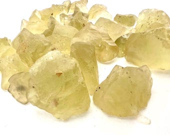 Vidrio del desierto libio crudo, genuino y raro - Piedras curativas de cristal raras, cristales y colección de minerales - Cristal curativo de cuarzo y moldavita