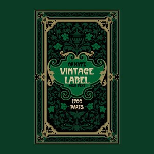 Pode incluir: Etiqueta vintage ornamentada com fundo verde e detalhes dourados. A etiqueta apresenta um design floral e o texto "Ornate Vintage Label Your Text 1900 Paris".