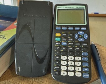 Vintage 2003 Texas Instruments TI-83 Plus Graphing Calculator Tested Working School Math TI83 with cover