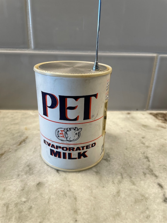 Vintage 1960's 70's Pet Evaporated Milk Can AM/FM, 54 OFF