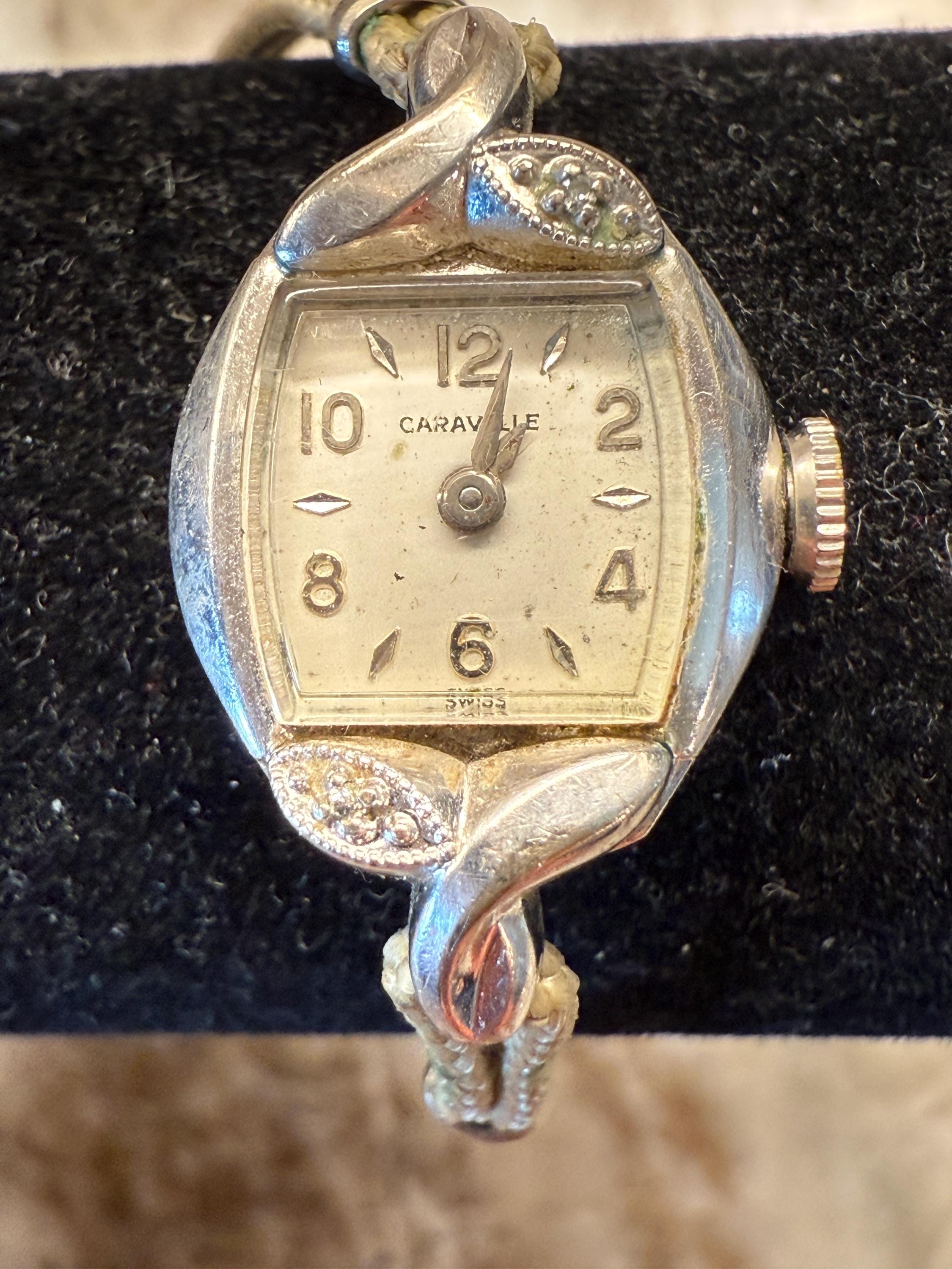Vintage Caravelle Women