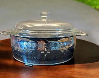 Vintage Pyrex Casserole Dish with Lid with Silver Metal Holder