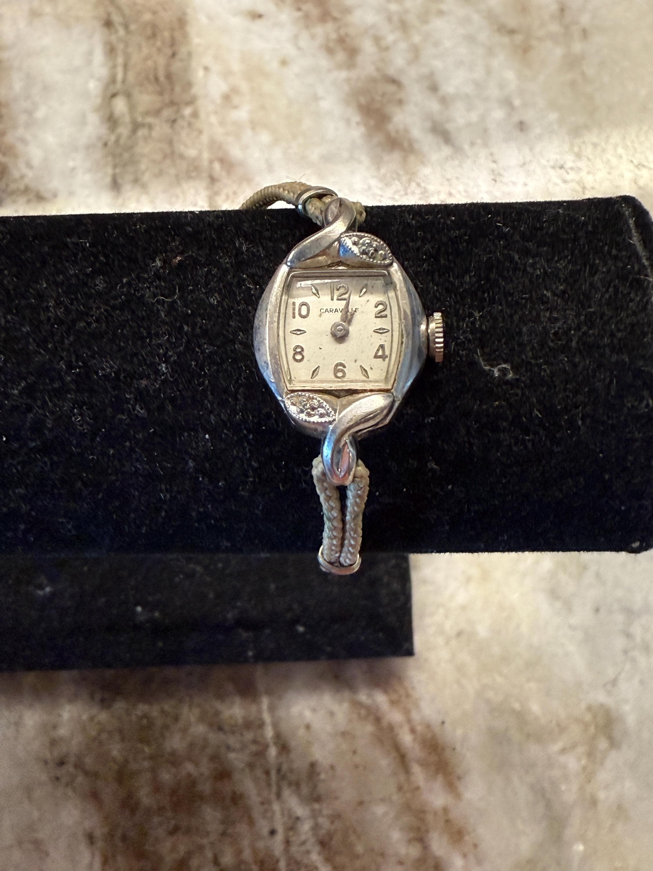 vintage caravelle ladies 10k RGB  watch With Bolova Vintage Box Vintage Caravelle Women main image 3
