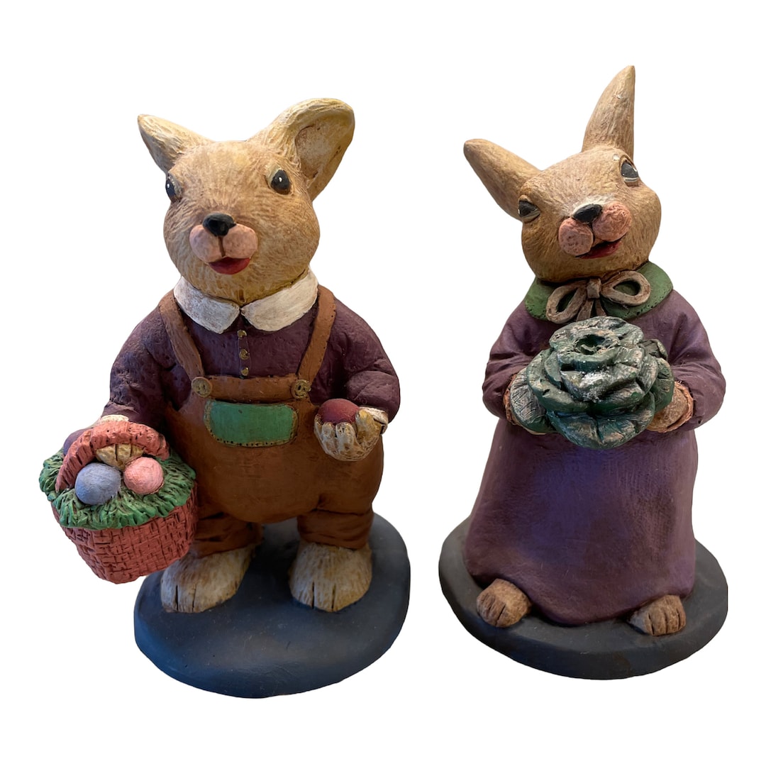 Adorable Pair of Peter and Mrs Rabbit Figurines - Etsy