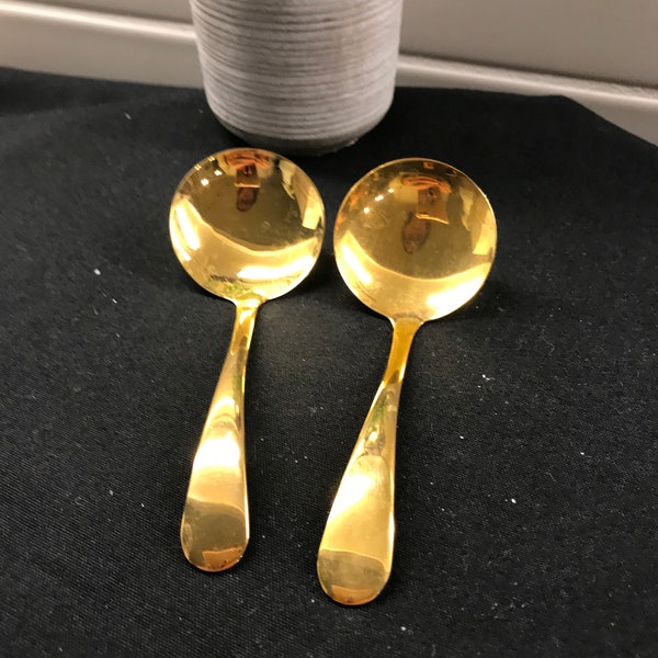 Pair of Elkington plated sauce spoons Made in England- Gold Tone