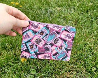 Zipper Pouch