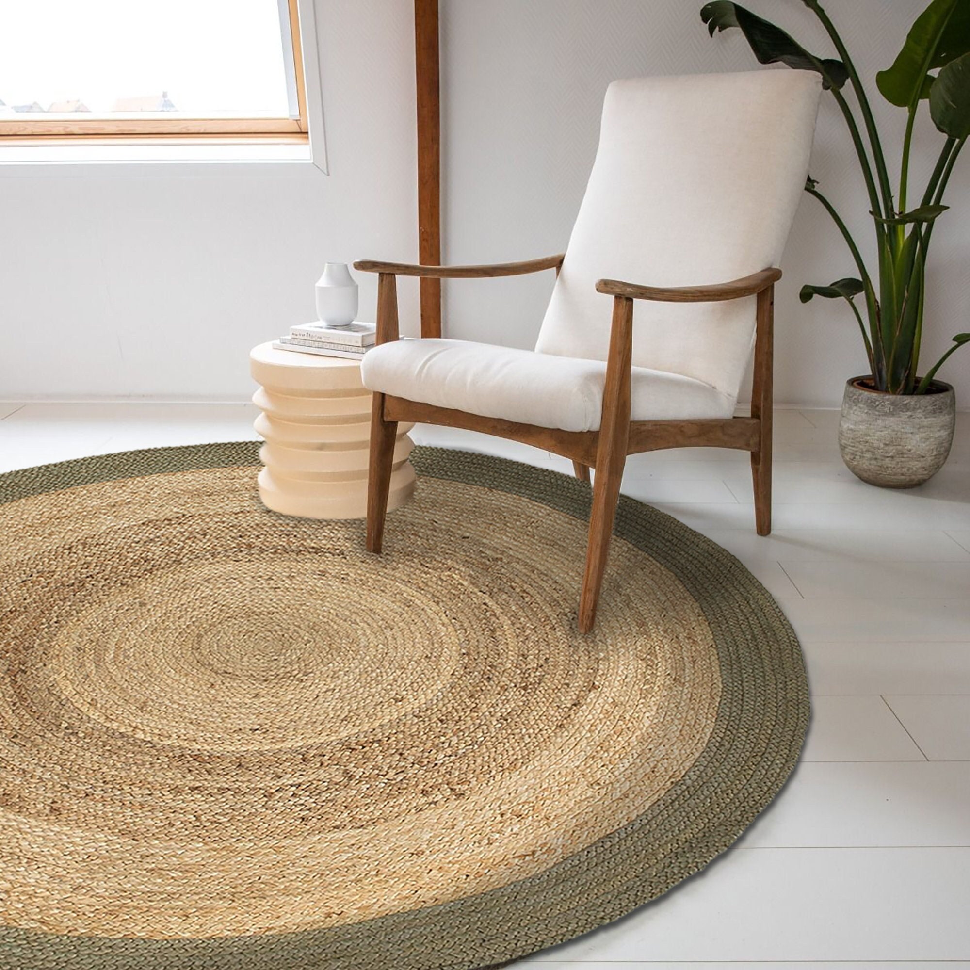 White and beige round floor carpet, premium braided jute mat