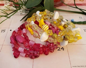 Memory Wire Bracelet/Handmade Wire Bracelet/Cuff Wire Bracelet/Pink Wire Bracelet/Red Wire Bracelet/Yellow Wire Bracelet/Green Wire Bracelet