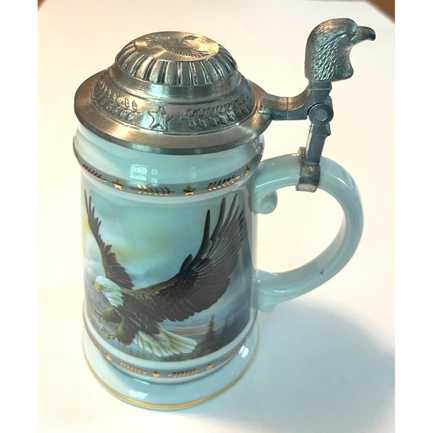 America the Beautiful Spacious Skies Tankard W Hinged Pewter Lid